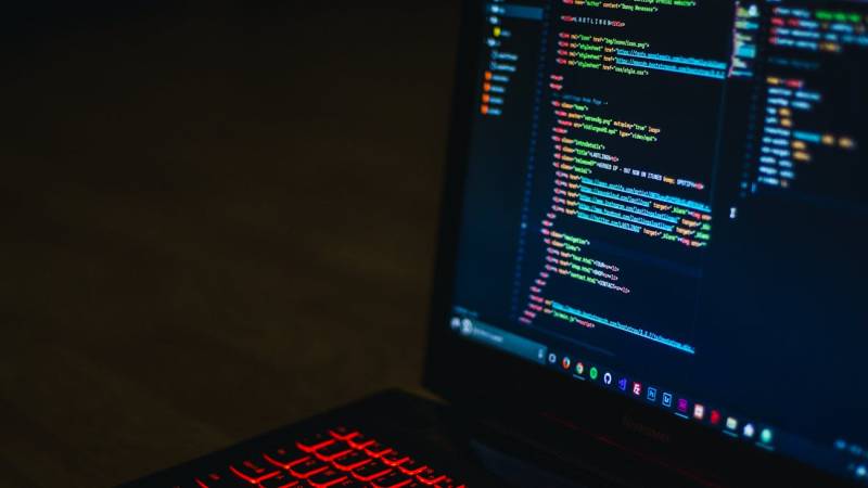 How Can Saas Software Can Be Beneficial To A User In Their Work Space